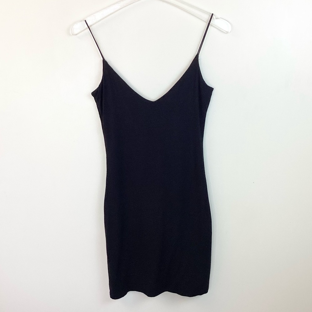 Aritzia Wilfred Free Aerin V-Neck Bodycon Mini Dress - Black - S